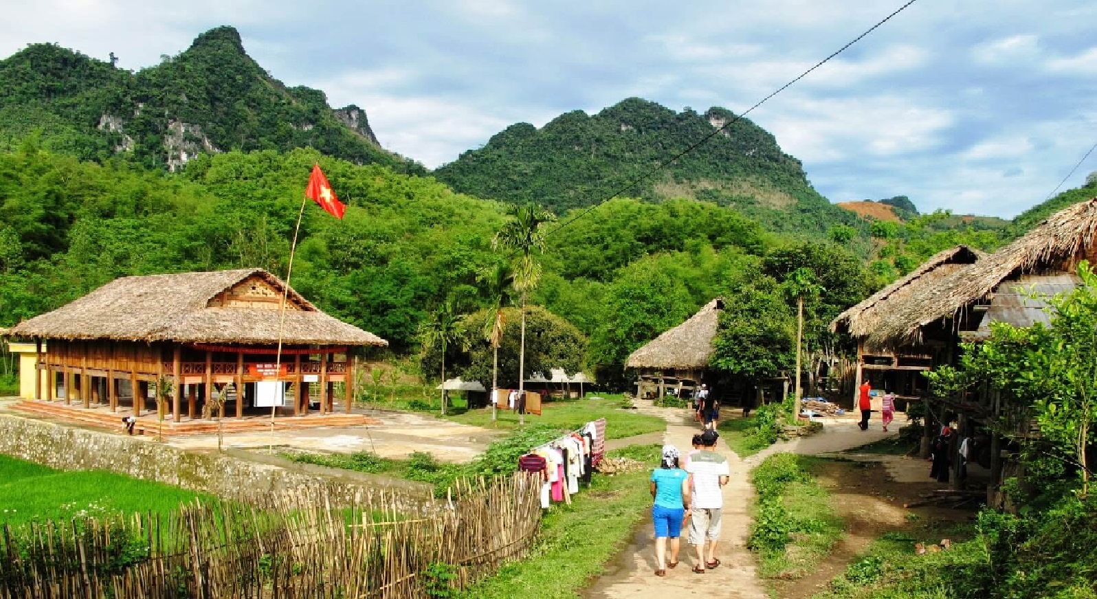 TOUR DU LỊCH MAI CHÂU 1 NGÀY